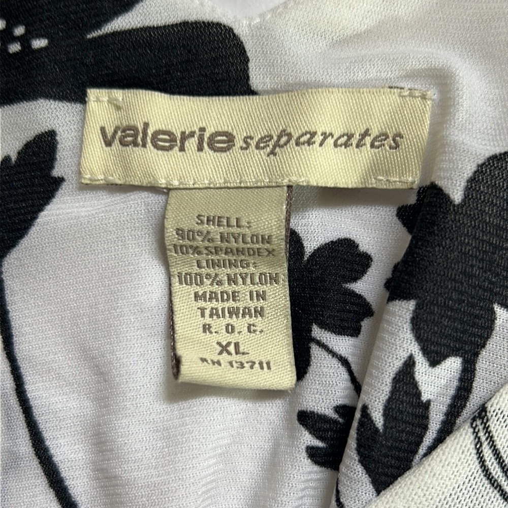 Valerie Separates floral blouse size XL - Picture 6 of 10